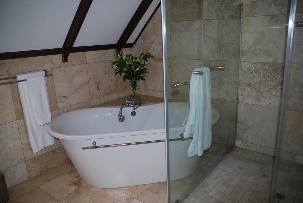 Sunninghill Guest Lodges Johannesburg Ruang foto