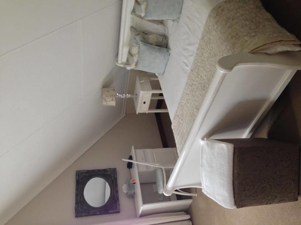 Sunninghill Guest Lodges Johannesburg Bagian luar foto