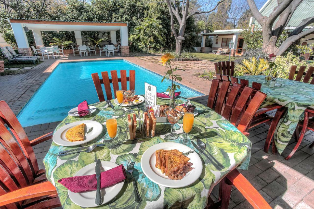 Sunninghill Guest Lodges Johannesburg Bagian luar foto